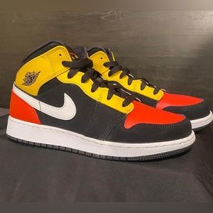 AIR JORDAN 1 Mids. Brand new, in the box.